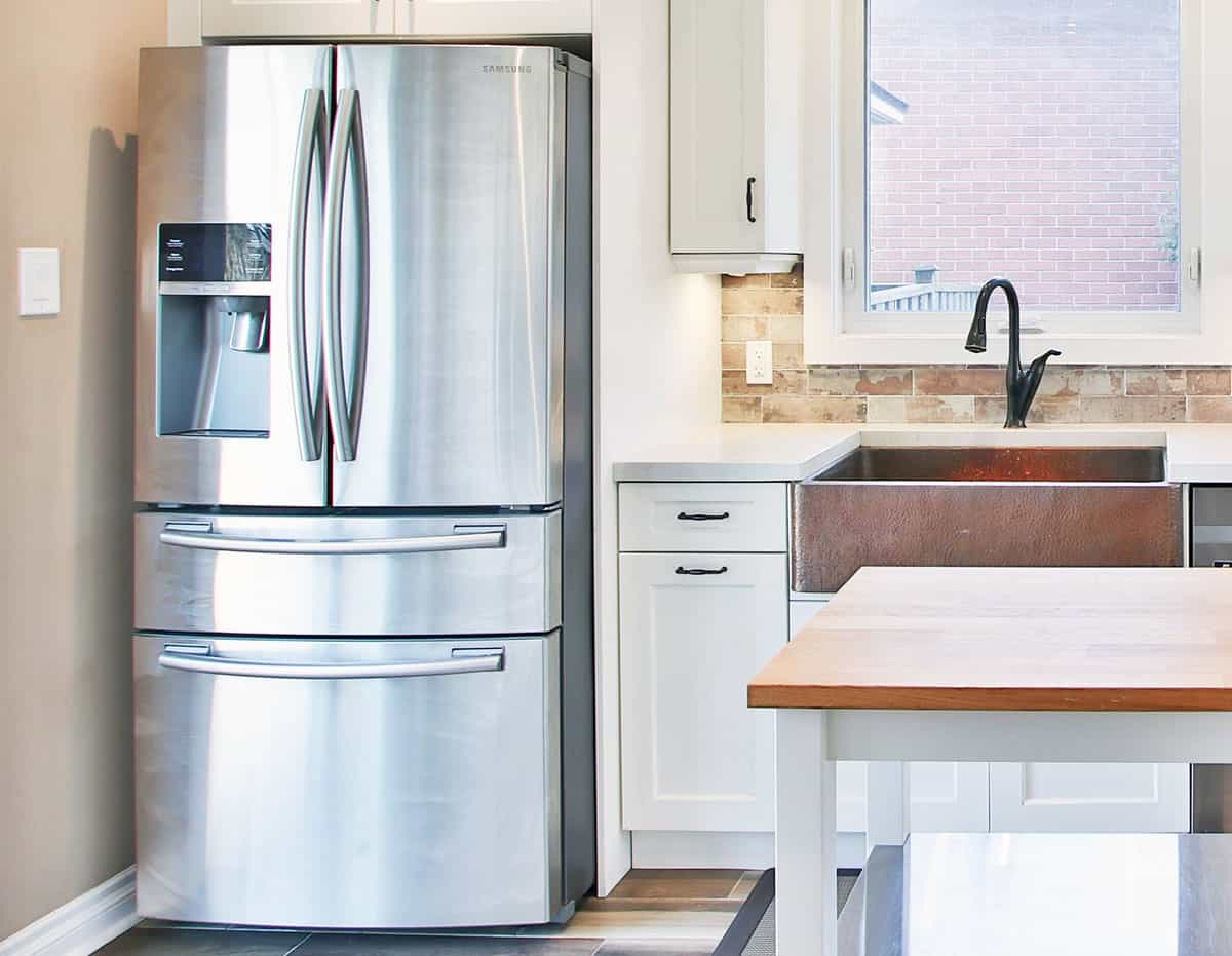 Refrigerator