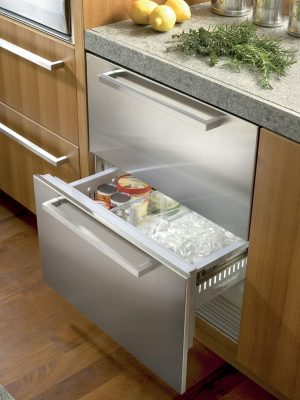 Sub-zero Ice Maker